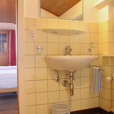 Chalet Spacious & Central For Up To 12 Guest, Chalet Haut-praz *