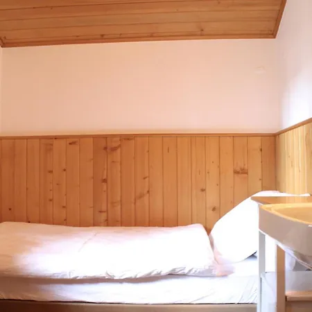 Spacious & Central For Up To 12 Guest, Chalet Haut-praz Chalet Crans-Montana