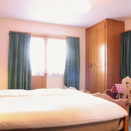 Spacious & Central For Up To 12 Guest, Chalet Haut-praz *