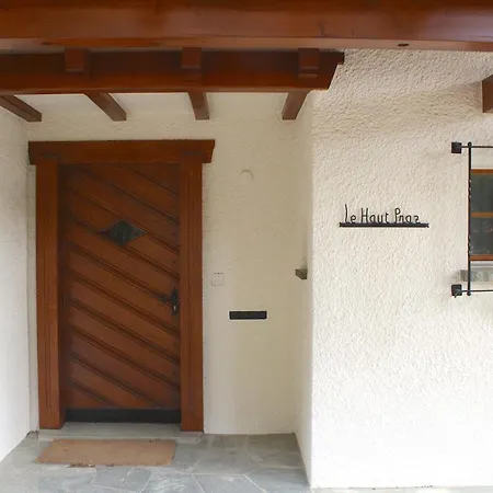Spacious & Central For Up To 12 Guest, Chalet Haut-praz *